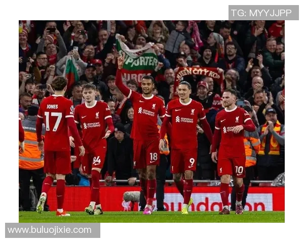 2月24日曼联与利物浦激战在线直播全程回顾与精彩瞬间分享