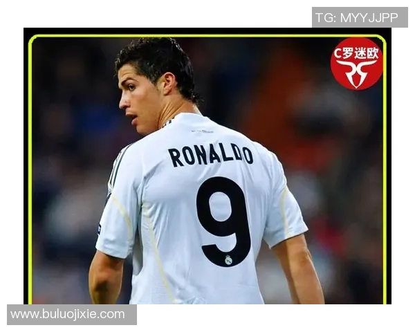 皇马对阵曼联罗纳尔多上演帽子戏法引发足球界热议 皇马对阵曼联罗纳尔多上演帽子戏法引发足球界热议